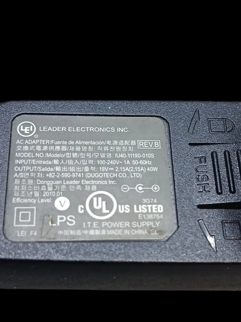 Cargador para Taptop 19V 2.15A 40W (2).webp