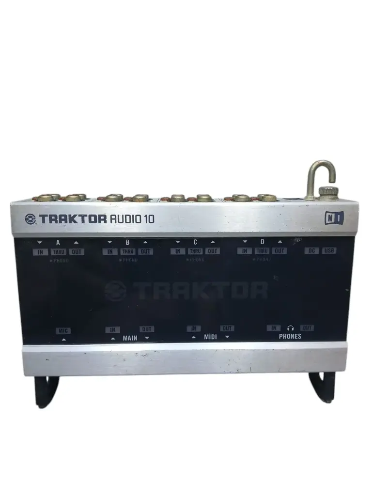 TRAKTOR Audio 10